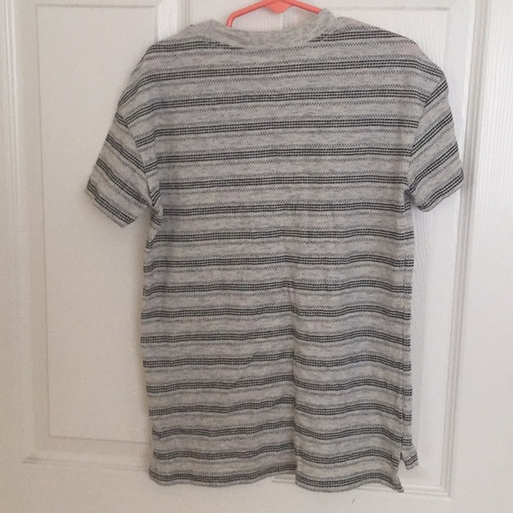 Shirt - Picture 2 of 3